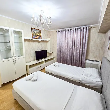 Blloku 2br Appartement